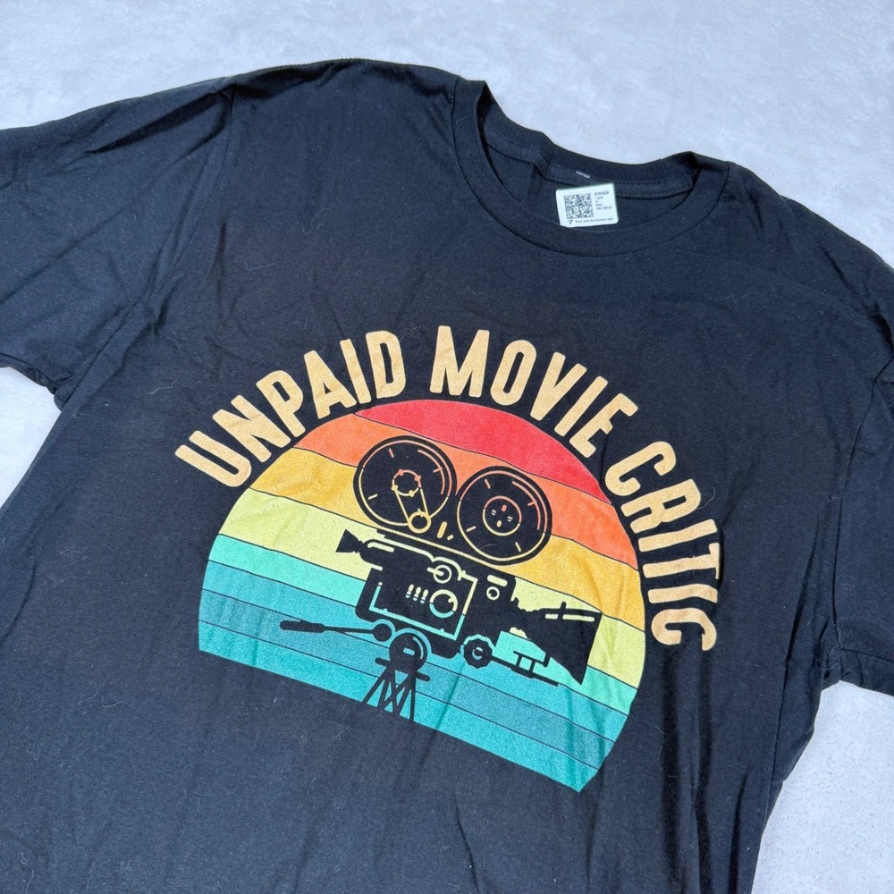 Unpaid Movie Critic Retro Film Camera Graphic T-Shirt Mens Medium Black XT61630